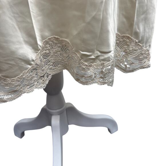 VTG Wonder Maid Non Cling Full Slip Dress Sz M Beige Petticoat Lingerie Babydoll - Picture 3 of 8